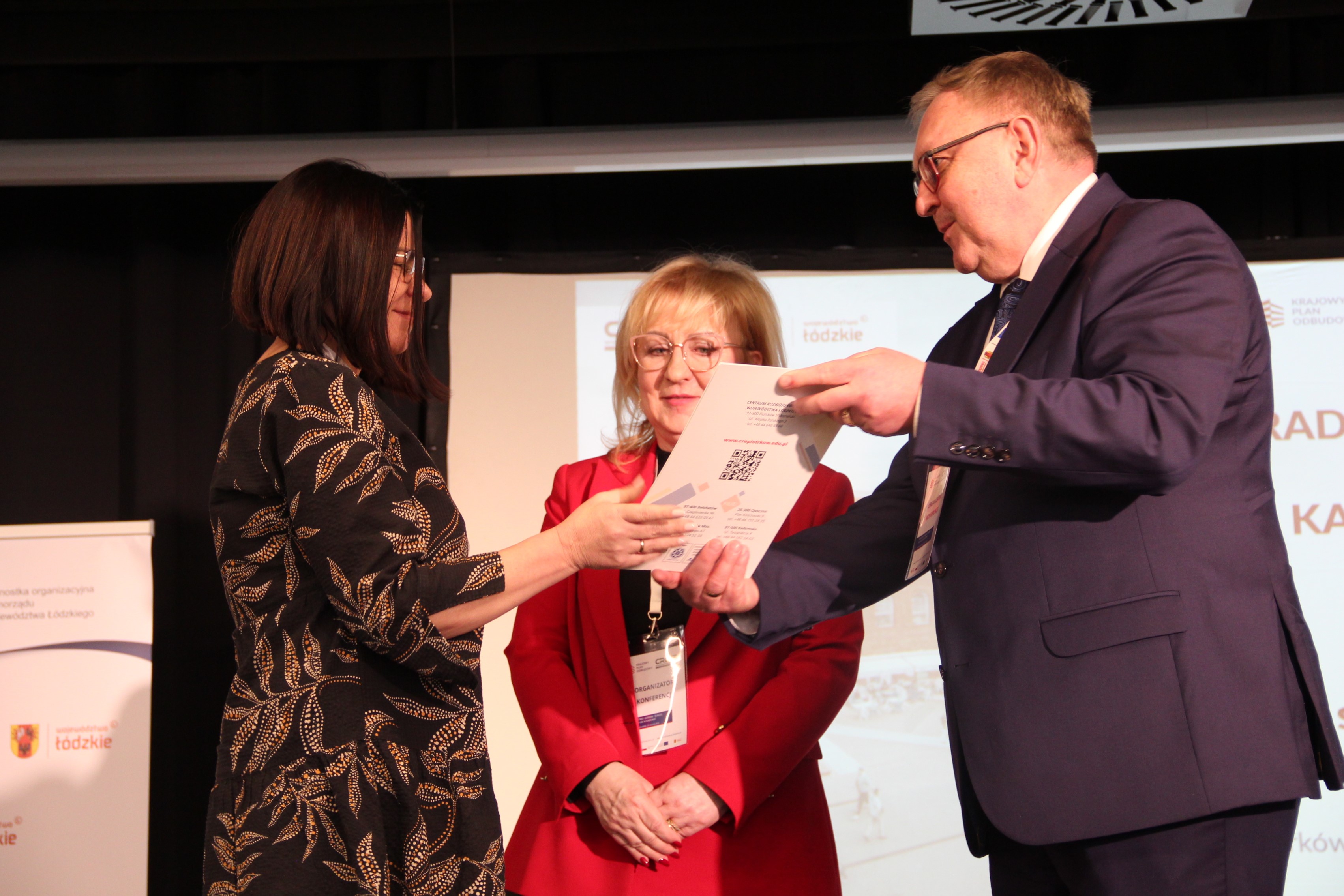 Doradztwo, kariera, sukces — jak to się robi w Łódzkiem?” Takie hasło towarzyszyło uczestnikom i gościom konferencji, którą 30 stycznia zorganizowało Centrum Rozwoju Edukacji Województwa Łódzkiego w Piotrkowie Trybunalskim! 